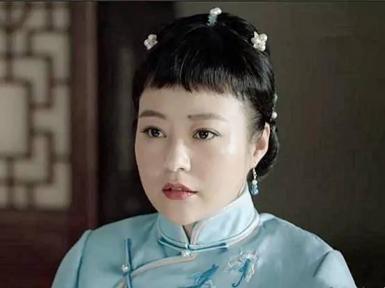 原创43岁郝蕾演少女比蒋欣还膀大腰圆说过的话却忘得一干二净