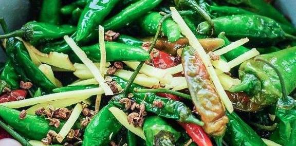 怎样腌辣椒不坏好吃 9de5bb210183449089392054979d0caa.jpeg