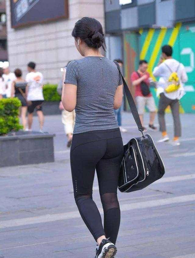 da9979321ef8471999738b74ef9ab192.jpeg