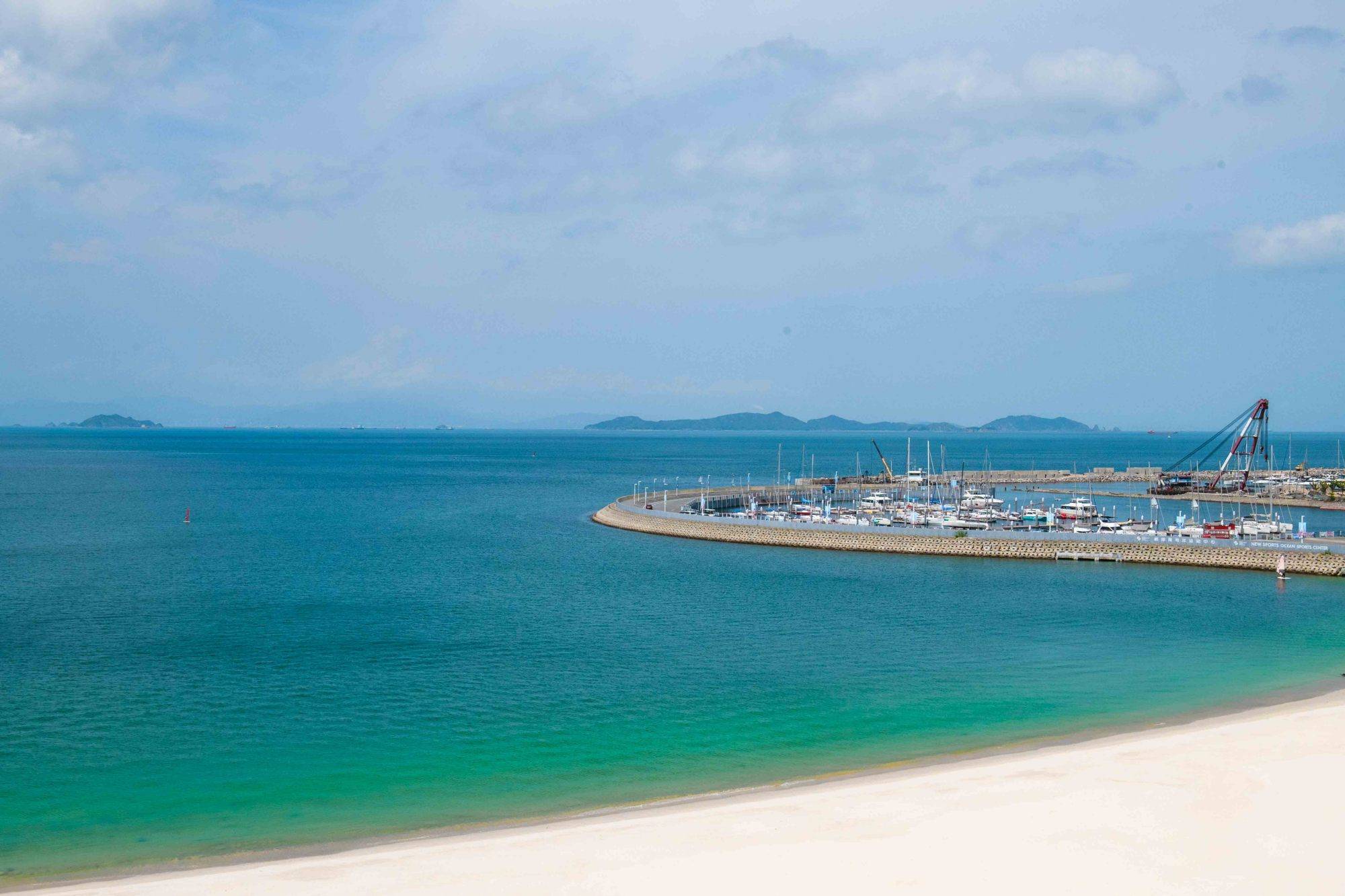 原创深圳此海滩知道的游客很少在此能看到水天一线落日余晖的美景