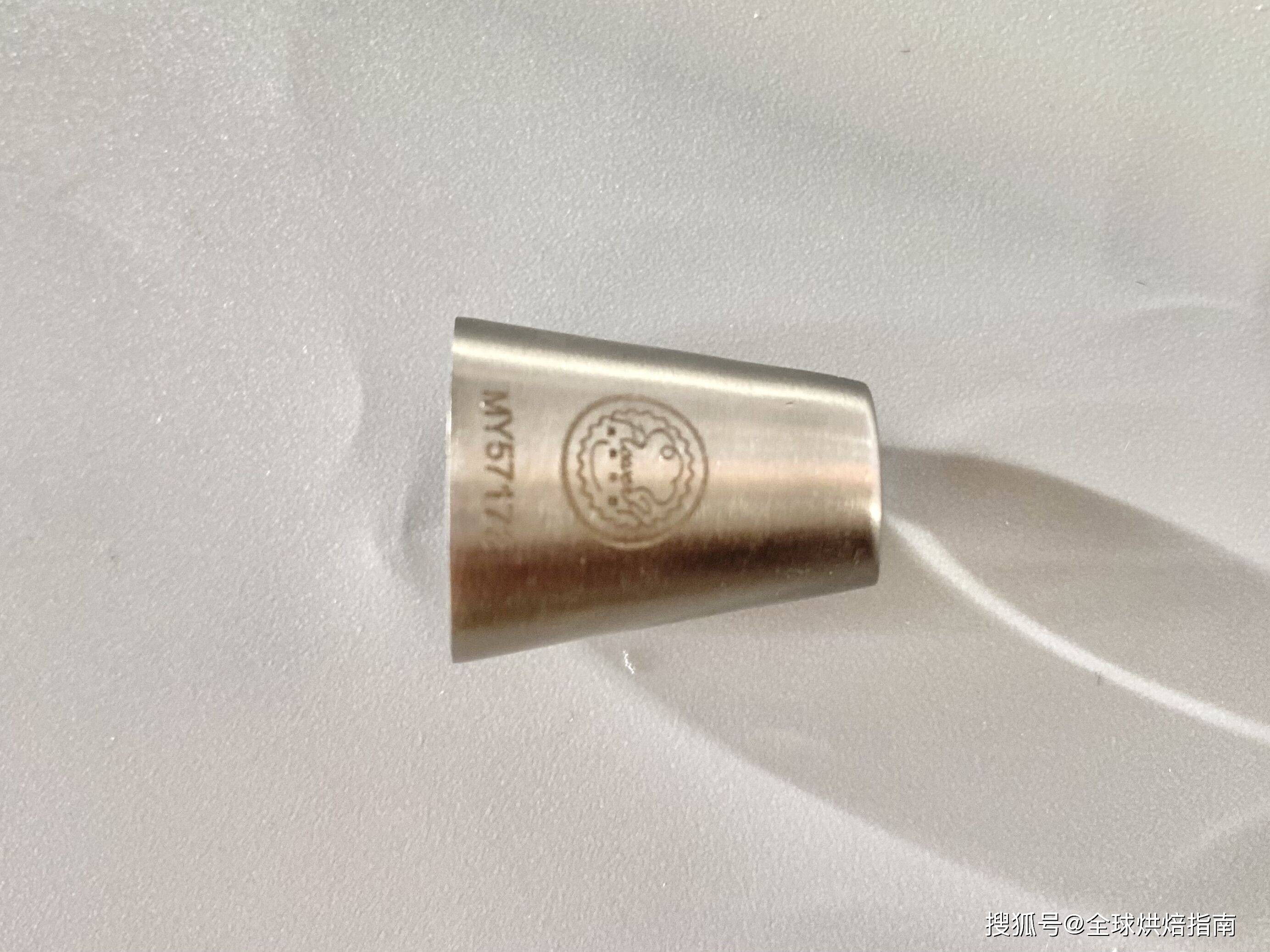 72張動圖教會你升級版裱花手法（二） 熱愛美食 第92张