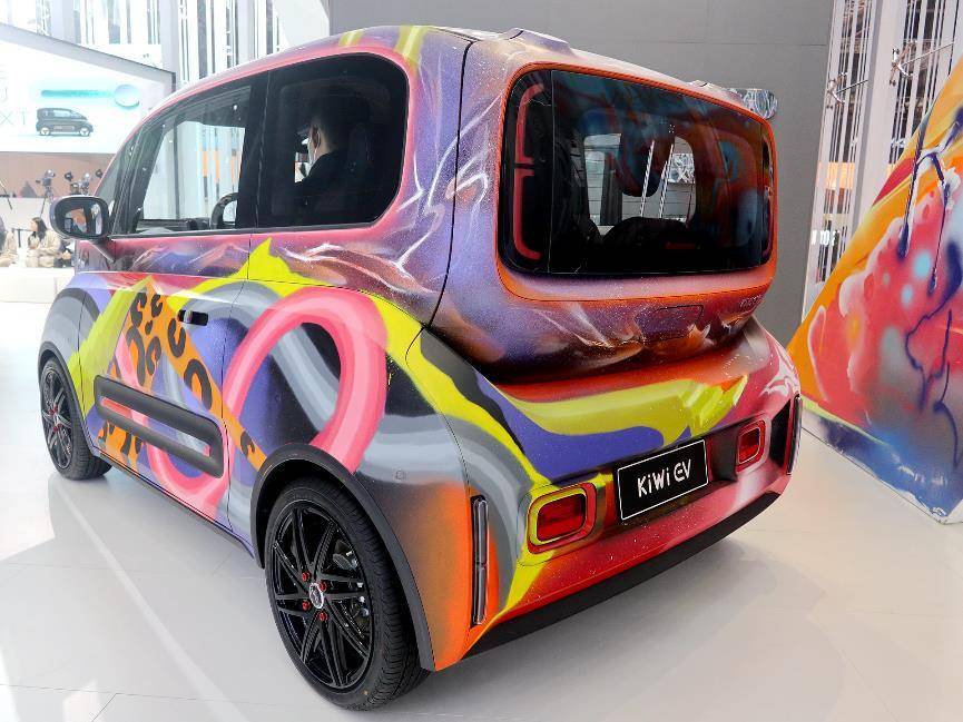 潮流爆款潜力股 实拍baojun kiwi ev家族