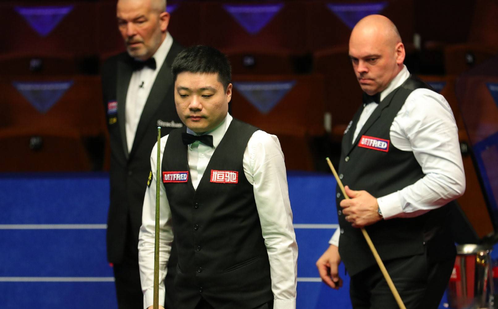 丁俊晖爸爸硬气回击:我要不懂球,没有台球的今天_宾汉姆