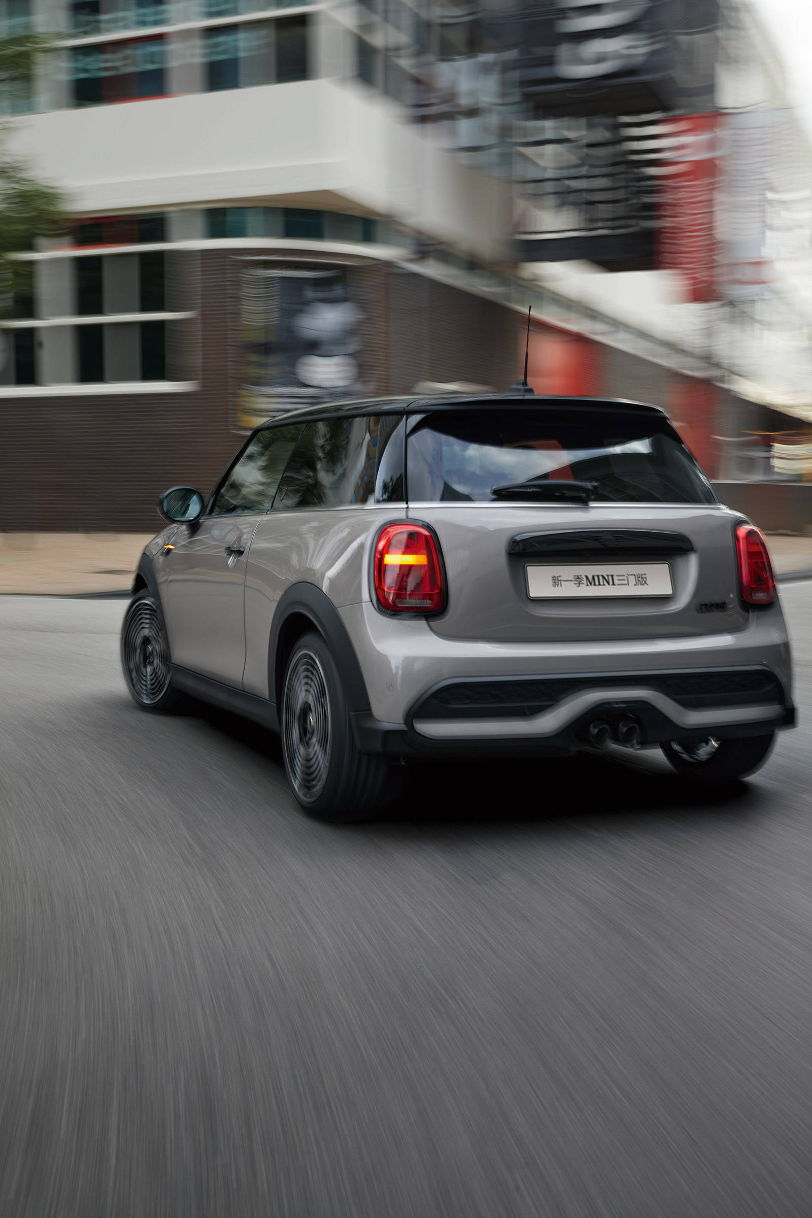新一季mini三门版mini五门版mini cabrio敞篷版作为宝马集团的创新