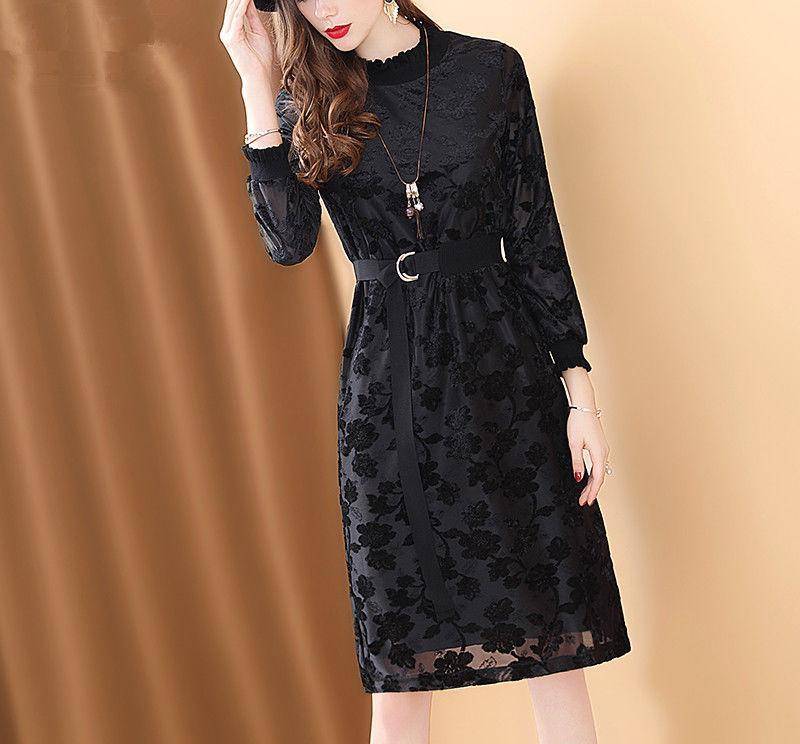 原创正流行穿上连衣裙显瘦减龄,散发出甜美浪漫的气质