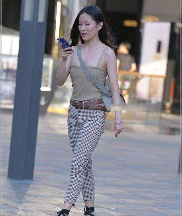怎么穿衣服显干净 74b4fcd730704735b65d867890466299.jpeg