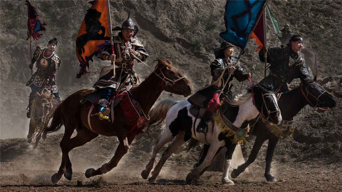 游牧民族骑兵而且游牧民族所出没的林胡和楼烦一带,自然环境和中原