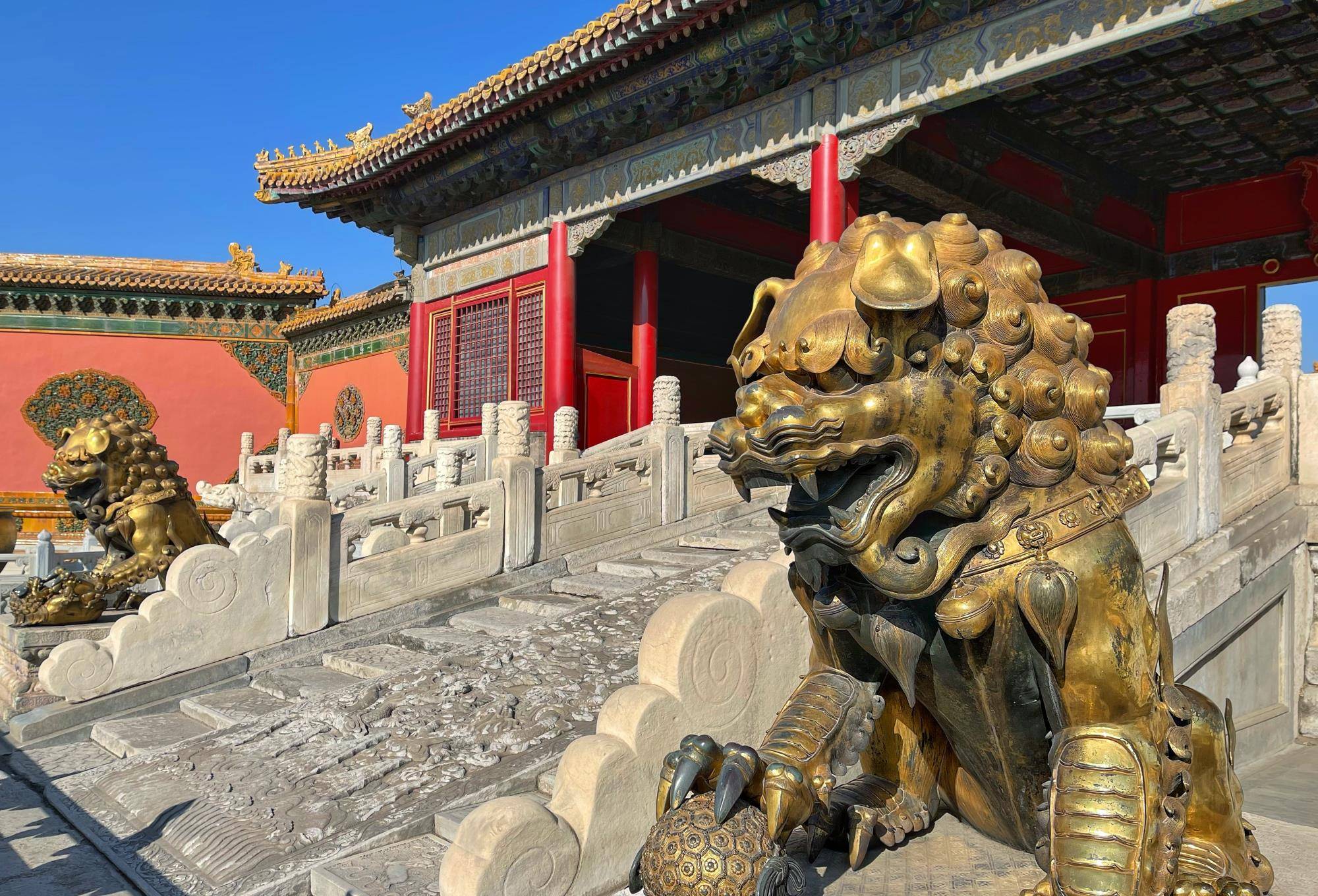 逛了一天的故宫没想到最满意的一张照片竟是出宫后拍摄的