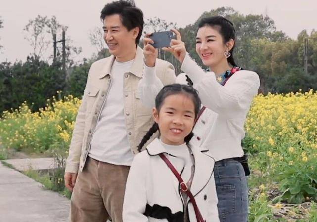 原创怦然再心动又翻车王琳对象疑喜欢上男生黄奕爱情又被曝出玄机