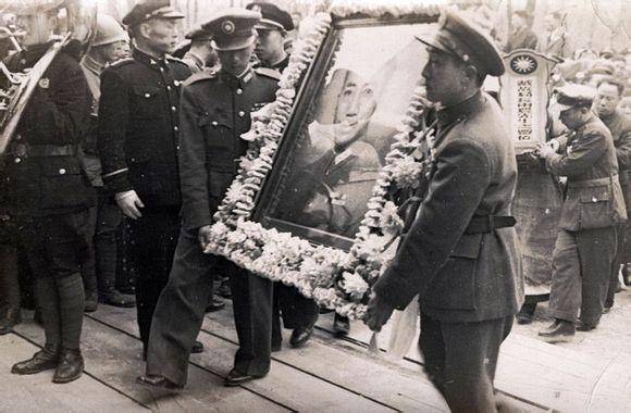 原创号称蒋介石的佩剑的人因为一把宝剑被部下暗杀了