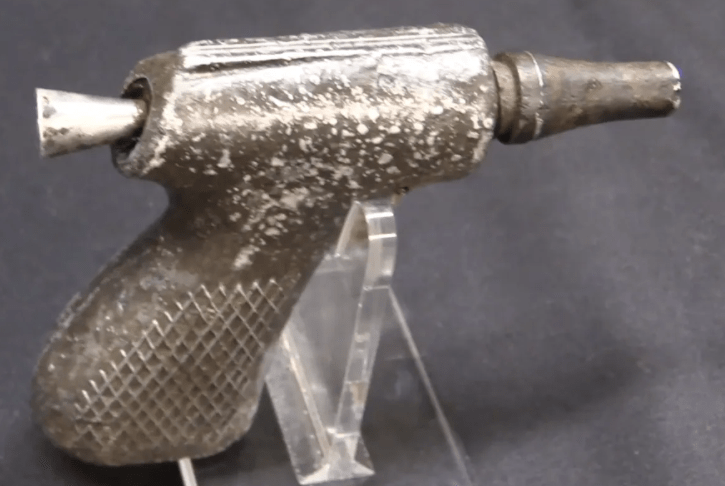 最简单的手枪视频 5eb98be75cde4c5b83f39d03d0ded14b.png