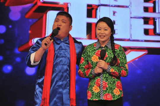 原创从春晚到被骂滚出娱乐圈草帽姐的堕落史看看她这些年都做了啥