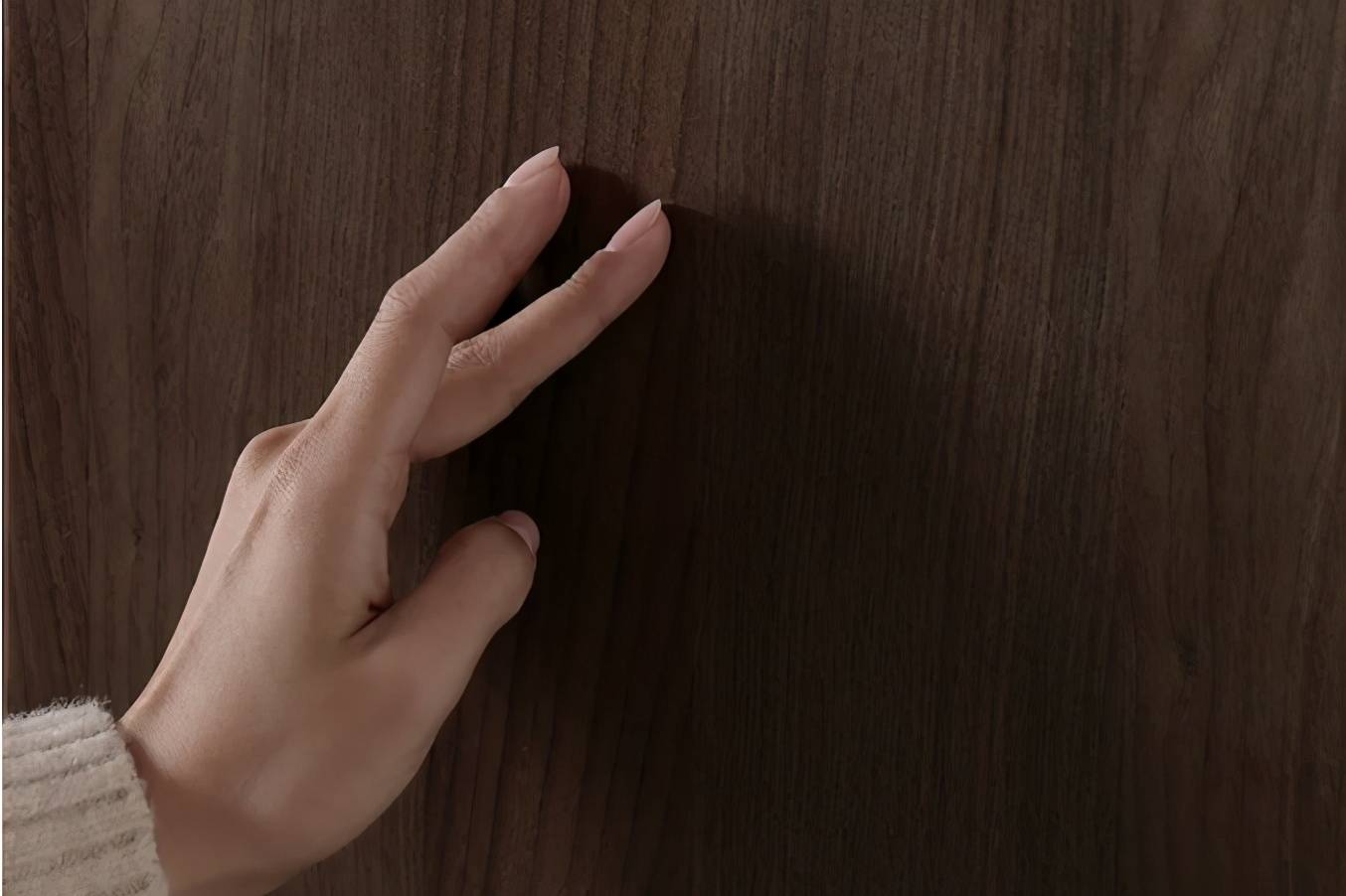 实木家具哪种木材好 内行人一篇讲全 看完选家具事半功倍 胡桃木