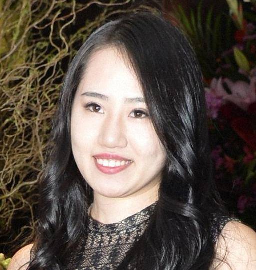 两人很快步入婚姻,2018年2月野崎幸助官宣再婚一事,出行时会带着娇妻