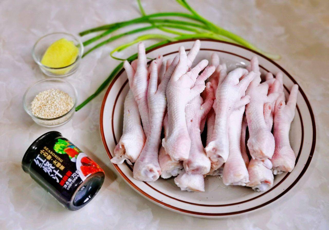 原创下饭神器红烧鸡爪色泽红亮软烂入味解馋又过瘾孩子超爱