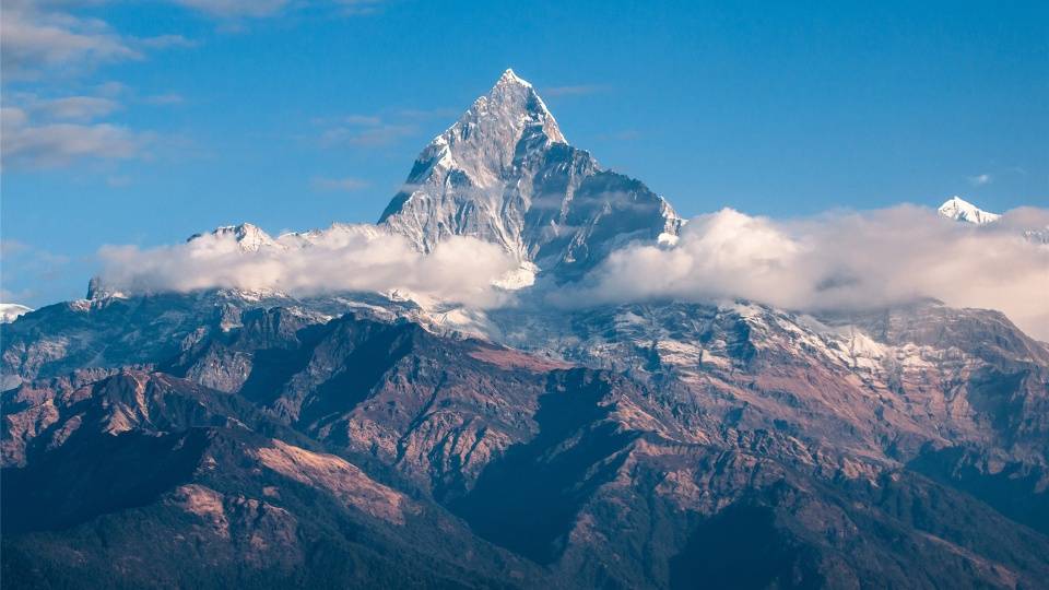 珠穆朗玛峰上的景色图片