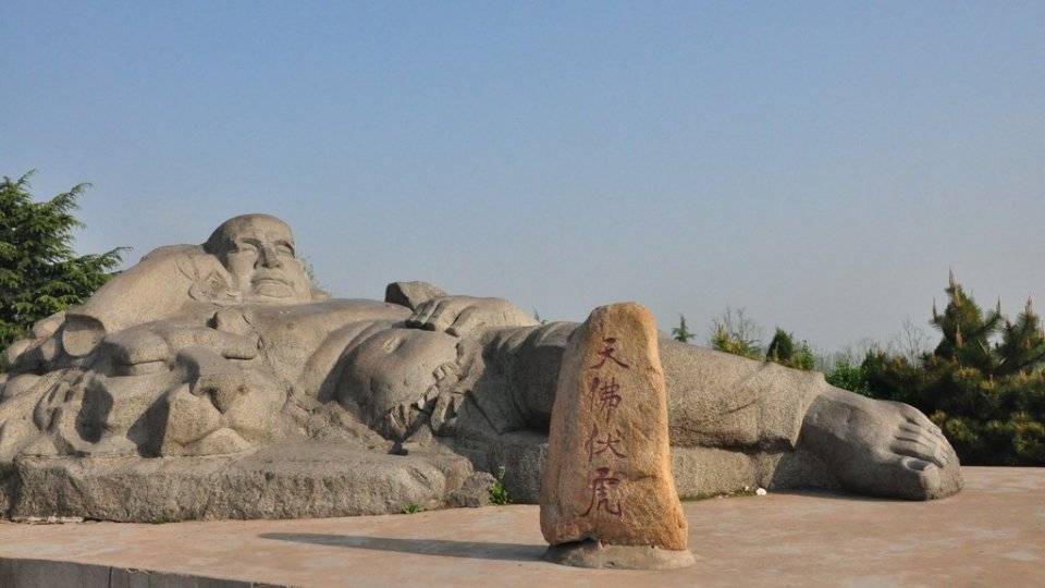 原创莒南好玩的地方有哪些?一山可观两佛,还有"愚公移山"红色景点