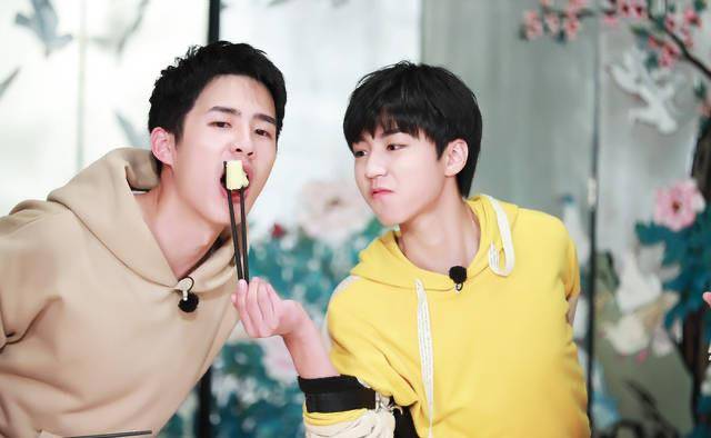 王俊凯的生日蛋糕图片 c6063d151cca4e96a706f02d541223f7.jpeg