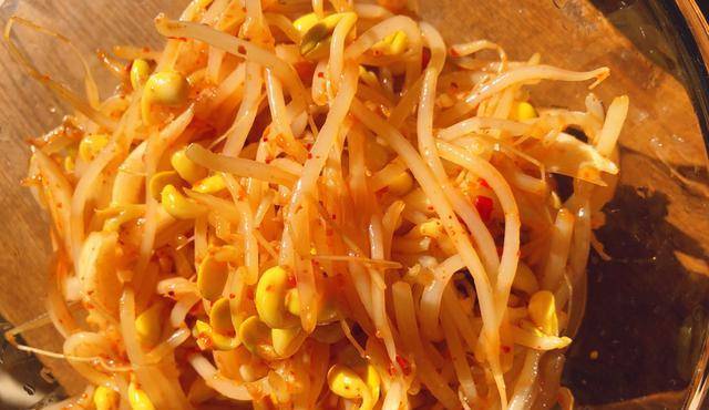 豆芽夏天最佳的吃法,凉拌首当其冲,开胃下饭解暑,上桌就被抢光_韩式