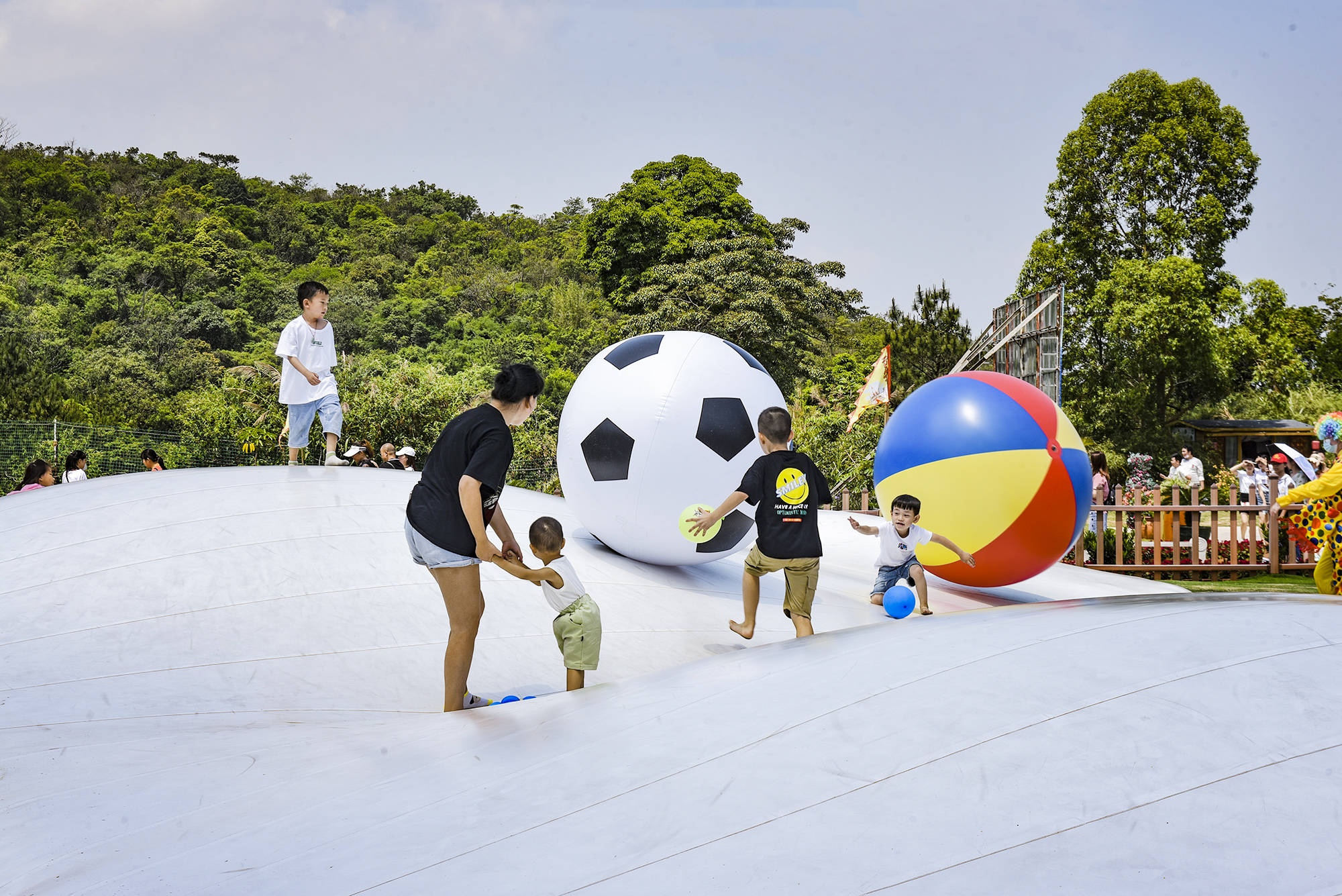 假期打卡广东网红景区,人山人海但井然有序,像我这样玩更加尽兴_建议