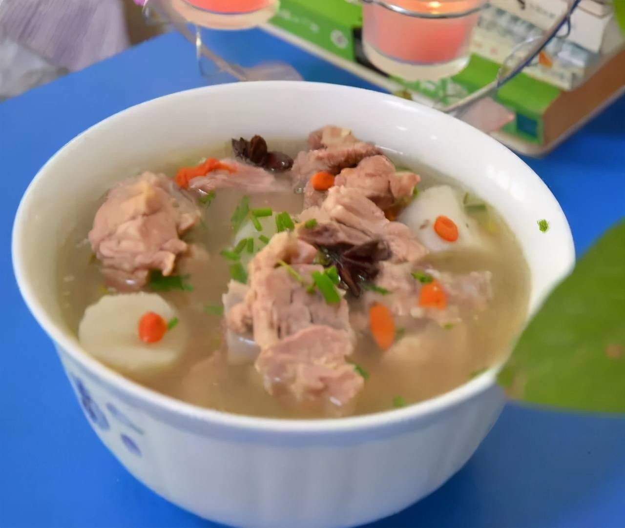 排骨汤放什么材料好吃 cdcc9aab546e46c9baa7680e1be25c46.jpeg