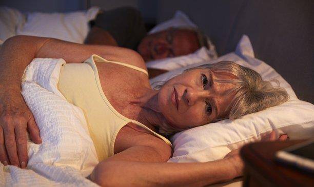 深度睡眠时会被摸醒 4d6ba0f5a42b4567bf2a8a7081092fe3.jpeg