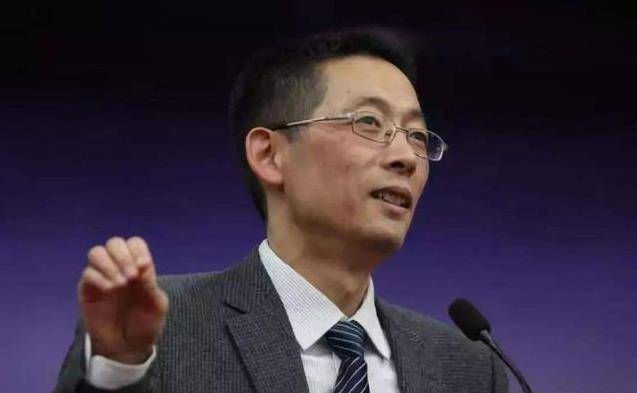 刚开始的两年,柴继杰从零做起,虚心地向比自己小一岁的施教授系统学习