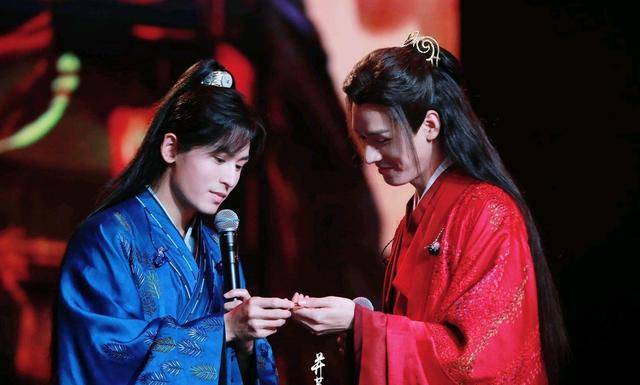 原创他们拥抱的那一刻山人们就输了