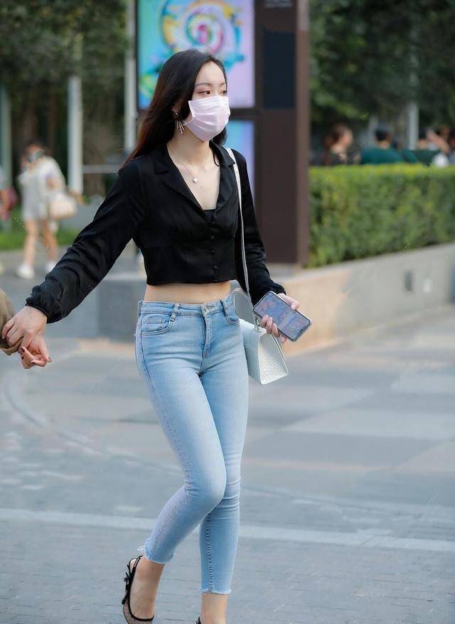 a9bc83e646b84ffab3b367071546700a.jpeg