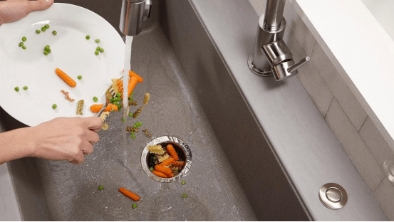 厨房装修安装垃圾处理器好不好神器还是鸡肋关键要看需求点