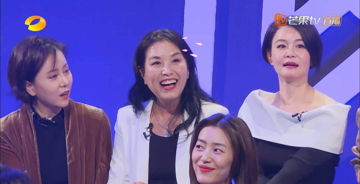 《妈妈你真好看》吴昕雷人造型拖累妈妈痛哭,她又失控了?