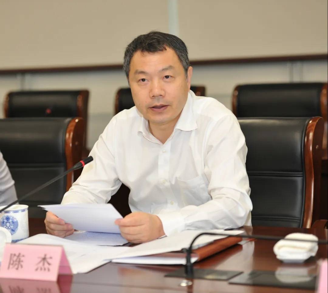 宝山区召开政法队伍教育整顿领导小组扩大会议暨查纠整改环节推进会