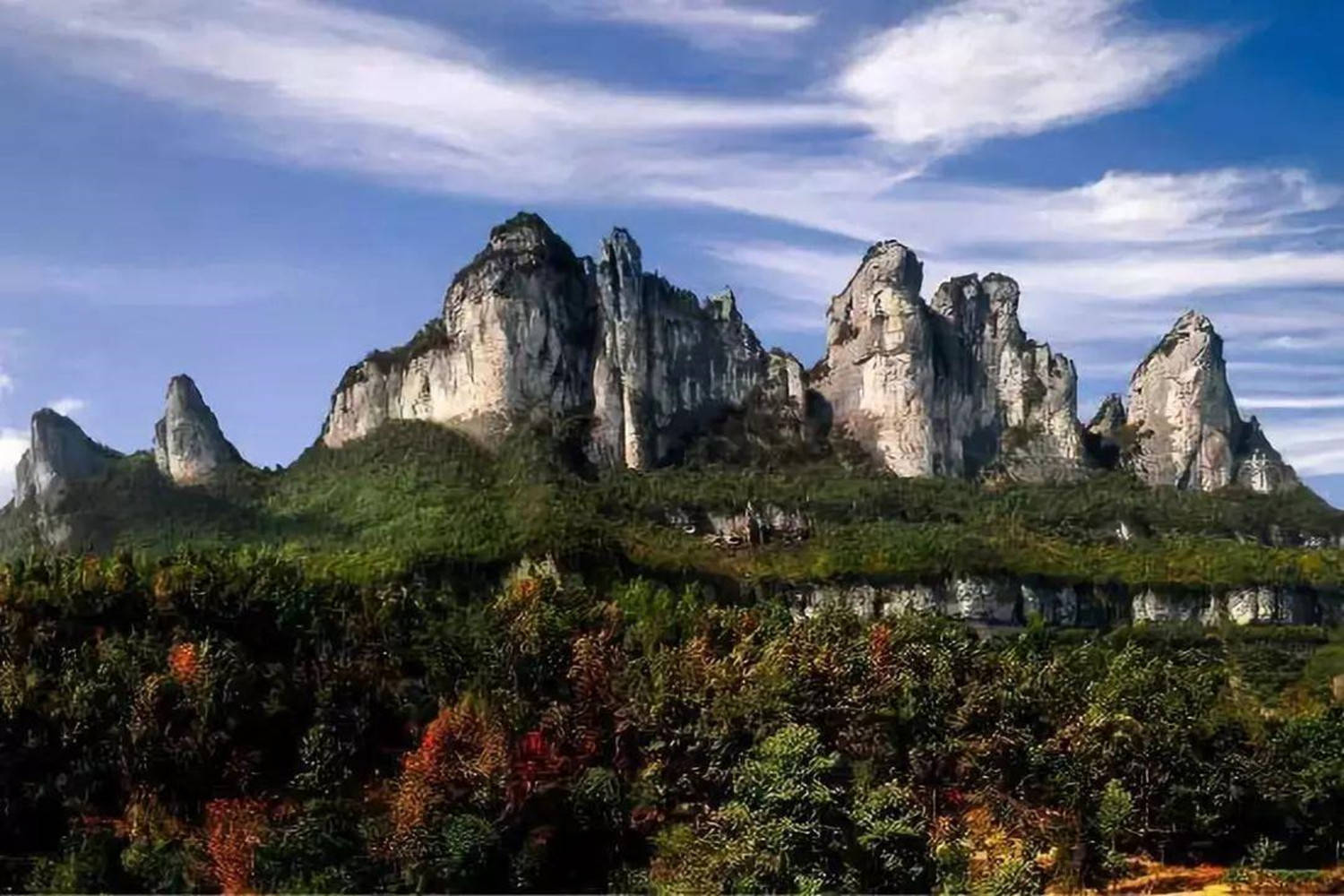 山城重庆周边有哪些山值得一爬推荐这四座山你都去过吗