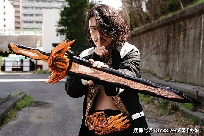假面骑士圣刃 露娜现身 尤里最光剑临时退场 巴赫特 假面骑士圣刃 露娜现身 尤里最光剑临时退场 巴赫特