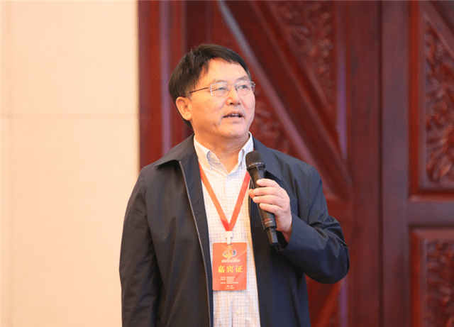 首届基础教育改革发展论坛高中分论坛由河南省实验中学协办