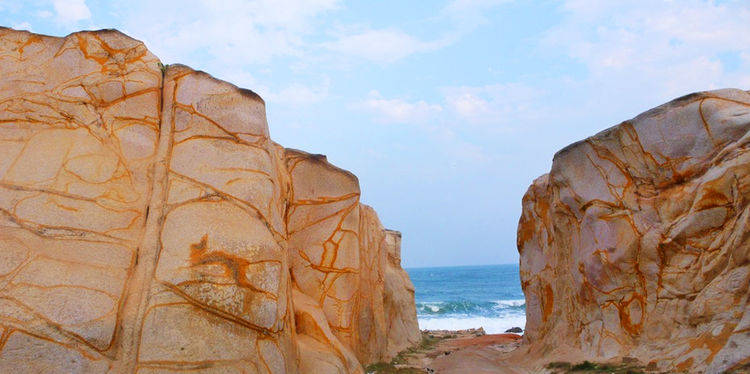 原創福建漳浦縣一個鎮位於半島上擁有4a級翡翠灣景區