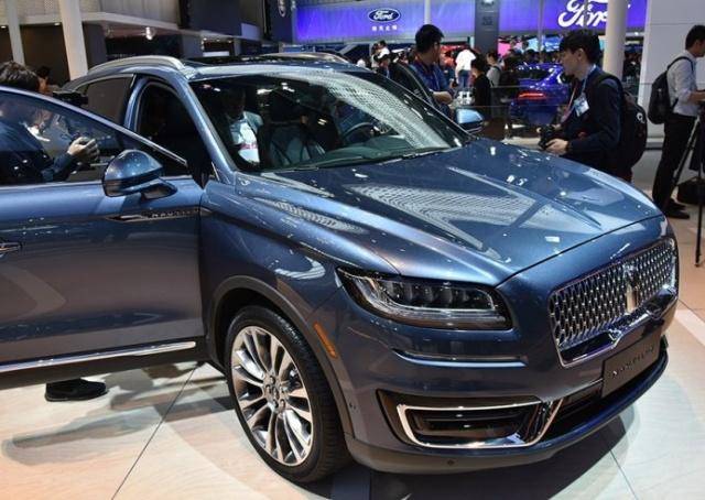 美国卖得最好的豪车 e75bb9e775114e47a1585f09e00f06c7.jpeg