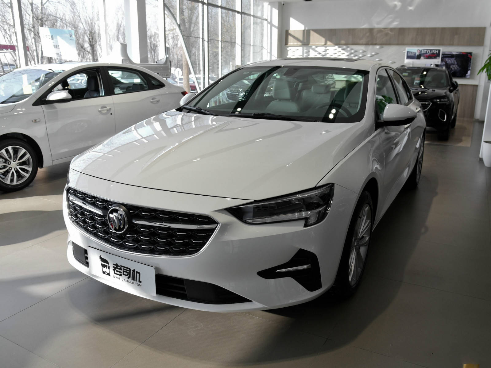 别克君威靠性价比取胜165万能落地30天卖了9292辆