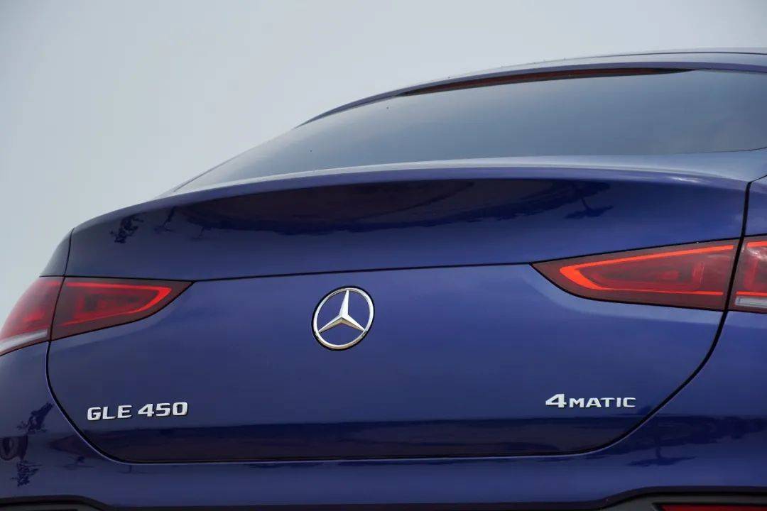 悦驾| 最美的角度 奔驰gle 450 4matic轿跑suv豪华型_搜狐汽车_搜狐网