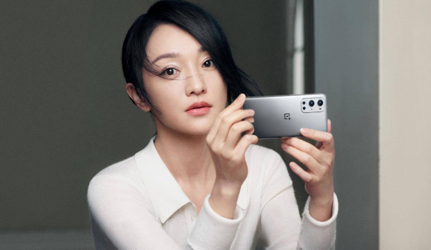 原创周迅胡歌亲情代言一加oneplus9pro高品质手机为国产科技助力