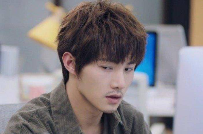 皮囊之下在线播放全集 3563df5144f4458f834b025a4af03fc8.jpeg