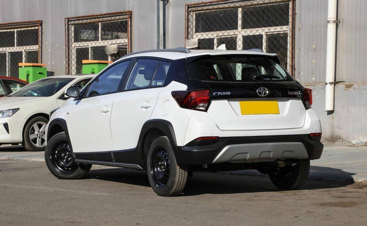 丰田致炫门槛七八万油耗仅5l造型还很时尚为何火不起来