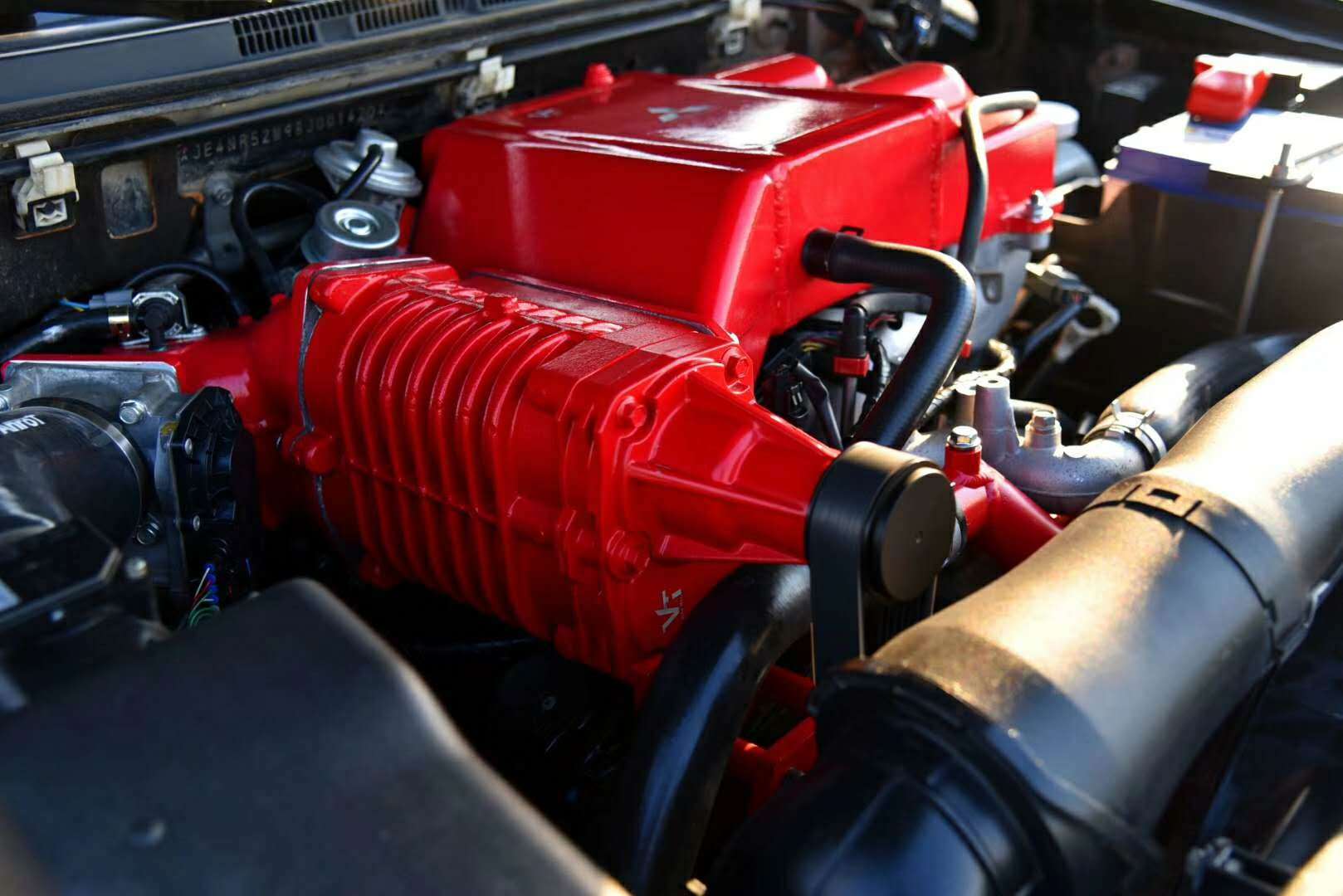 让我出乎意料的帕杰罗改装案例机械增压拯救老款6g72发动机