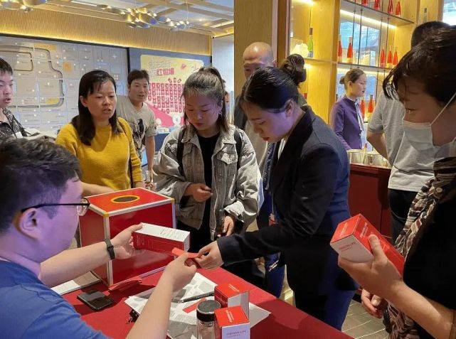 阆中山湖语第三届全民经纪人答谢会即将启幕