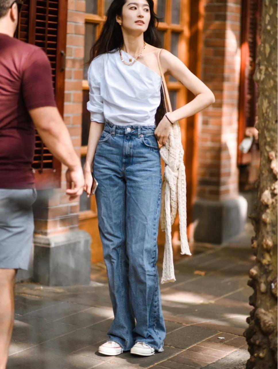 原创想不到上海女孩这么会穿简单衣服也穿出高级时尚感吊打一片