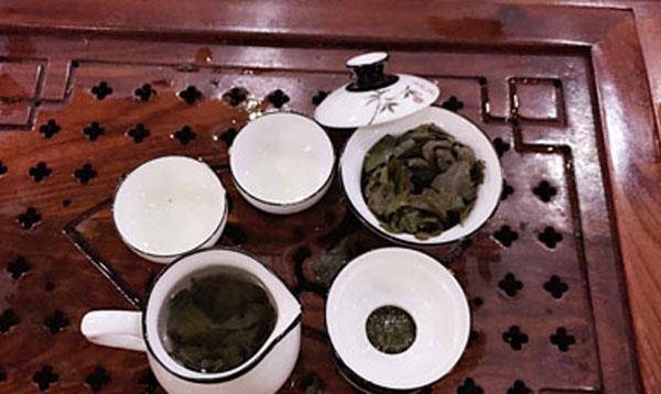 为什么吃药不能喝茶叶水 1c81b4d7f70d446b9799867027e4e3c0.jpeg