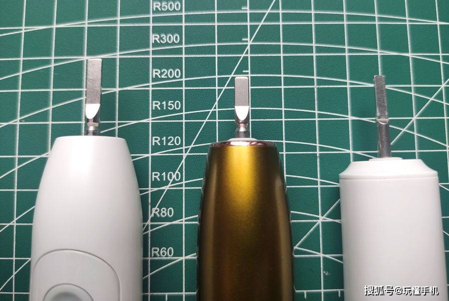 感应|可以洗脸的电动牙刷「罗曼T10X」使用体验