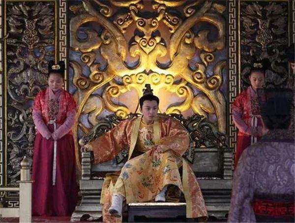 原创
朱温进入关中之后,为何又要将大唐迁都至洛阳?