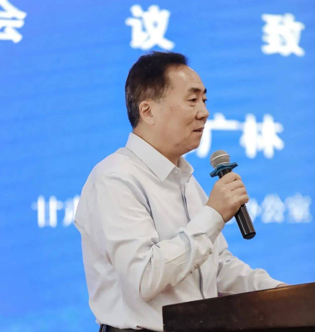 省砂石协会秘书长苏海军先生,兰州市混凝土砂浆协会会长金俊山先生