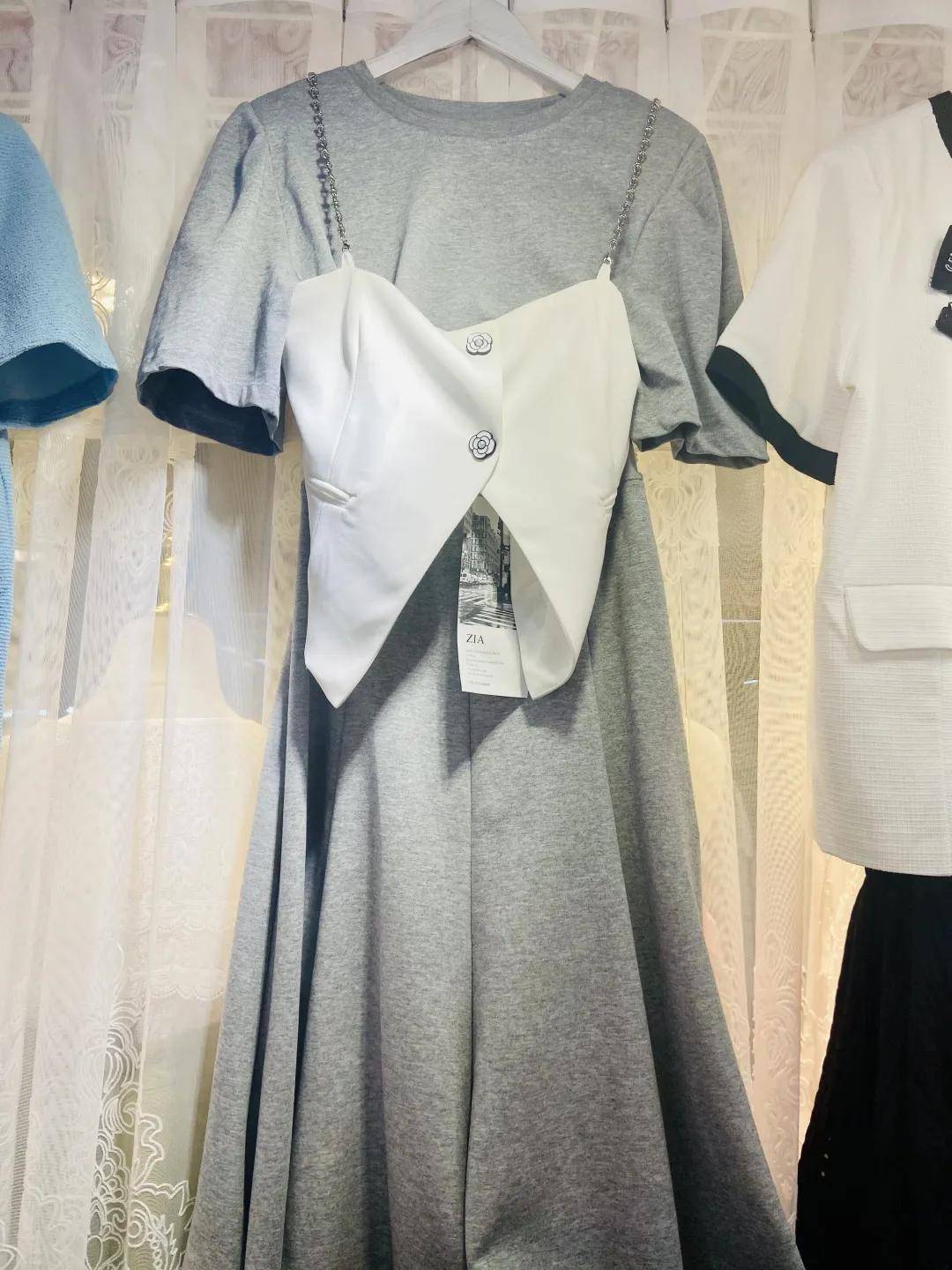 胜利文化广场特店铺推荐_miko